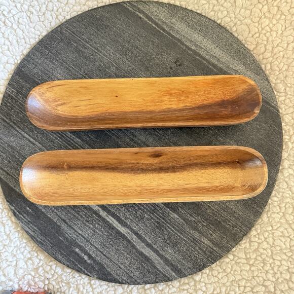 (2) Hand Crafted Acacia Wood Serving Platter Dish Beekman Home 12”x2.5” Set Of 2 - Picture 1 of 7